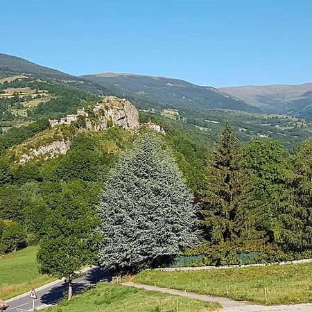 El Mussol De La Vila Camprodon, Balconets Amb Vistes A La Placa Εξωτερικό φωτογραφία
